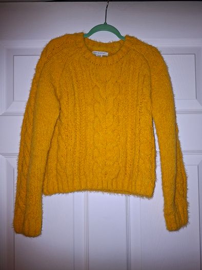 Big bundle of girls jumpers, size 8-10 yo
