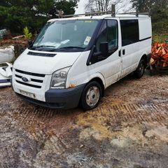 Ford transit 2011 2.2 fwd crew cab breaking