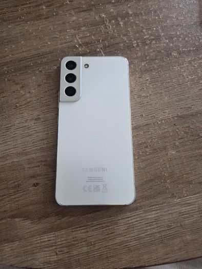 Samaung Galaxy S22