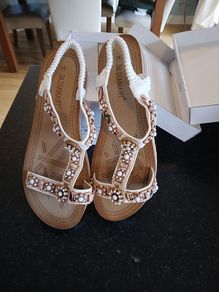 ladies  sandals