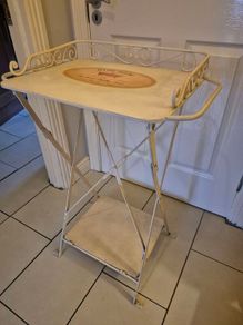 wash stand