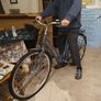 Almost new Decathlon Ladies/Teen Bike Image 5