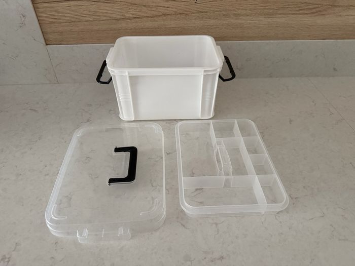 Plastic storage box