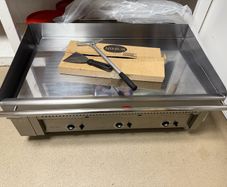 mirror zone 2 chrome griddle