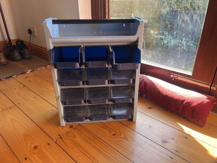 shelf unit