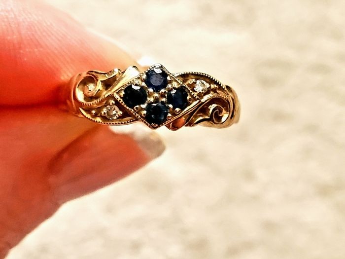 Vintage 9ct Yellow Gold Gypsy Ring