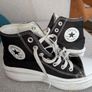 Black Converse, size 5.5 Image 3