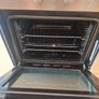 oven and hob Image 4