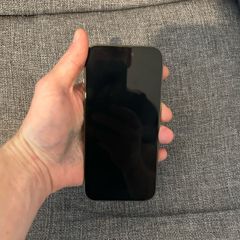 iPhone 15 pro natural titanium 128gb, unlocked, 86% battery health