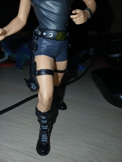 Playmates Lara Croft Tomb Raider 6" Figure 2001