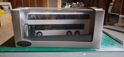 Bus model