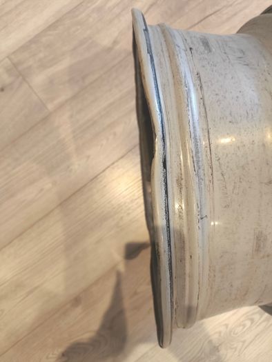 Genuine 16 inches Renault Fluence Alloy Wheel (6.5J x 16 ET47) - single wheel - Used - As-Is