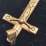 Vintage 9ct gold cross Image 2