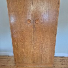 Freestanding Wardrobe