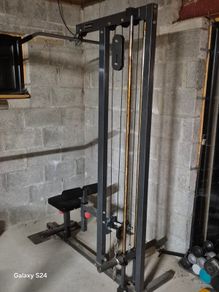 Lat Pull Down