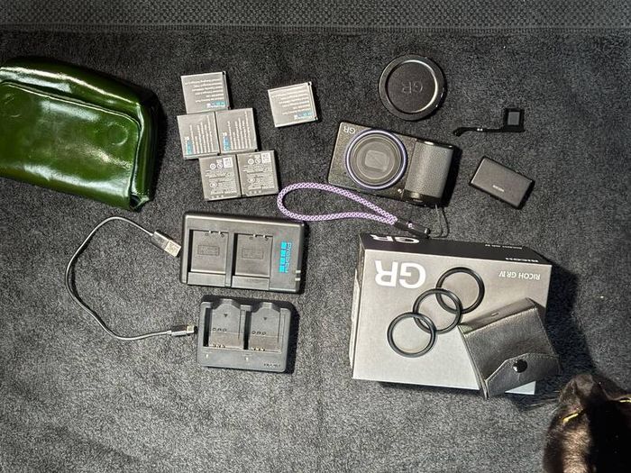 Ricoh GR IV (GR4) + GF-2 Flash & Lots of Extra
