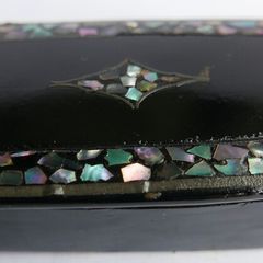 Mid 1800s Victorian Black Lacquer Papier Mache Abalone Inlay Snuff Box
