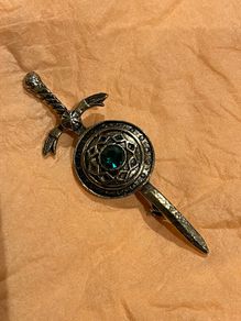 Beautiful Brooch With Green Stone