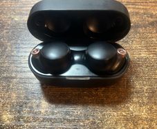 Sony earbuds WF1000XM4 faulty