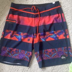 mens quicksilver shorts