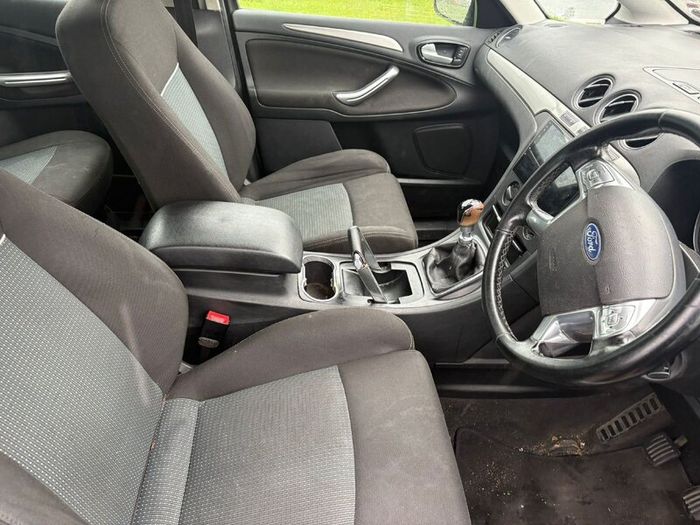 Ford S-Max 2012