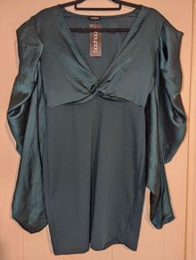 puff sleeve, twist front, teal, bodycon dress from Boohoo