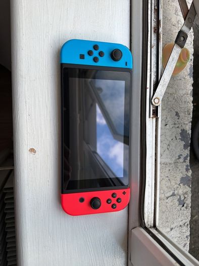 Nintendo Switch, Like New, Boxed, Original Receipt