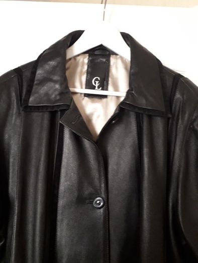 Leather Coat/GENUINE LEATHER Three Quarter Length Coat .. Size: 18 UK .. Final Price Drop