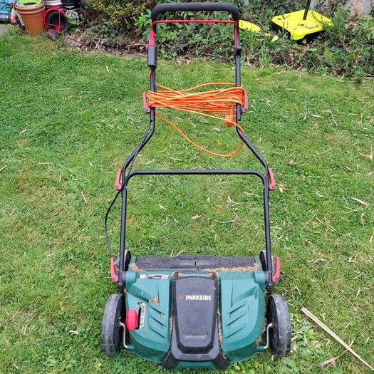 Parkside PLV 1500 B1 Lawn Scarifier