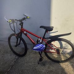 Apollo feud MTB. wheels 26", Frame 14" read description!