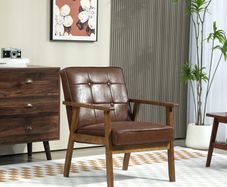 Living Room Armchair, Bedroom Armchair in Synthetic Leather, Button-Tufted Back, Solid Wood Legs, 64x66x80cm, Brown