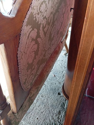 Victorian gentlemans chair