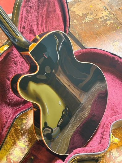 Gretsch Black Falcon G6136T