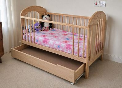 Wooden Baby Cot / Crib + Mattress & Storage Drawer