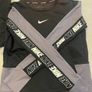 Nike sports tops x 6 - women Image 4