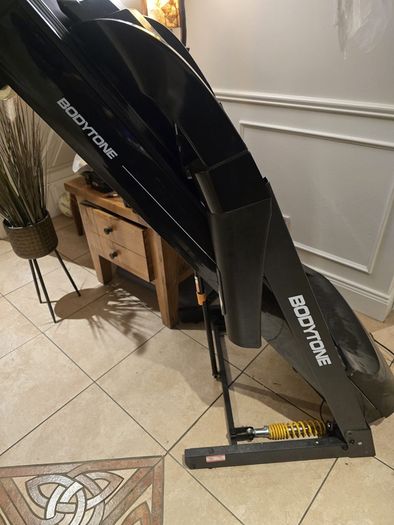 Body tone treadmill