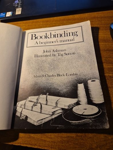 Bookbinding A beginners manual John Ashman