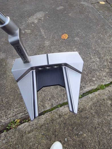 scotty cameron phantom 12