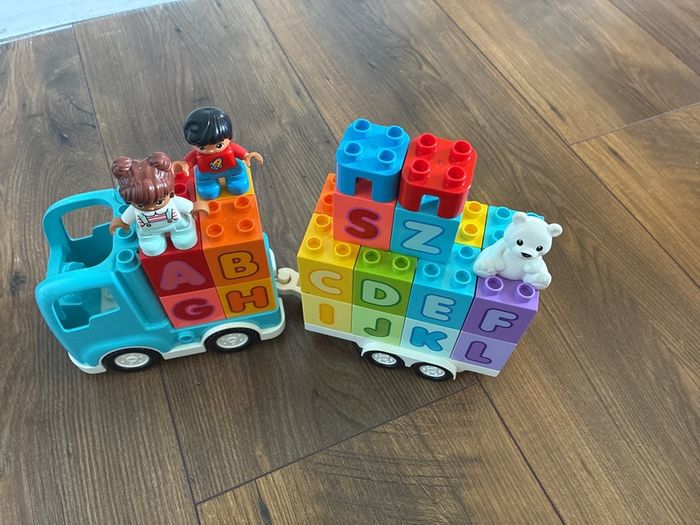 Lego Duplo Alphabet Truck