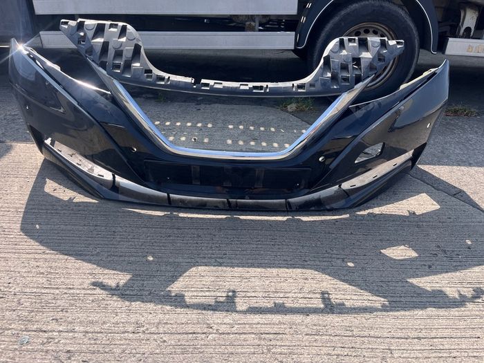 Nissan Leaf front bomper