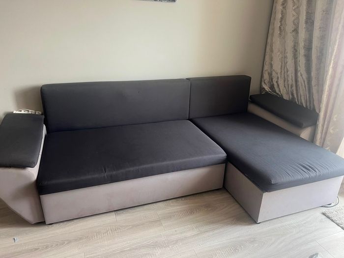 Corner sofa bed