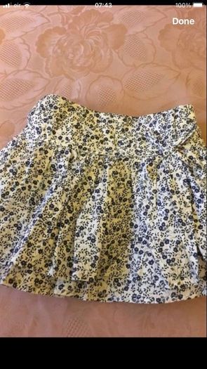 Girls stunning skirt 12 mths