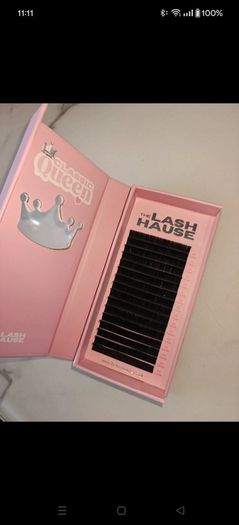 lash trays