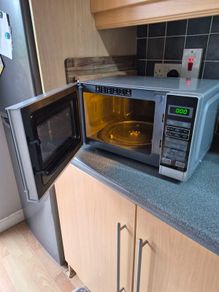 Sharp 20l microwave