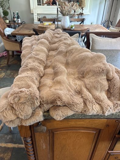 Faux fur polyester throw taupe