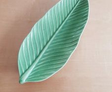 Leaf trinket dish