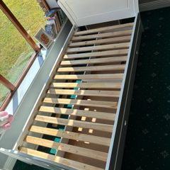 Single bed