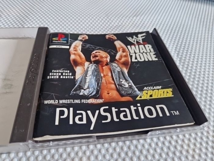 WF War zone  PlayStation1 Ps1 PlayStation2 Ps2 Games Original