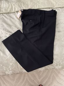 Hugo Boss (genuine) black formal trouser (Uk 54)