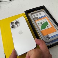 iphone 15 pro 256gb titanium white
